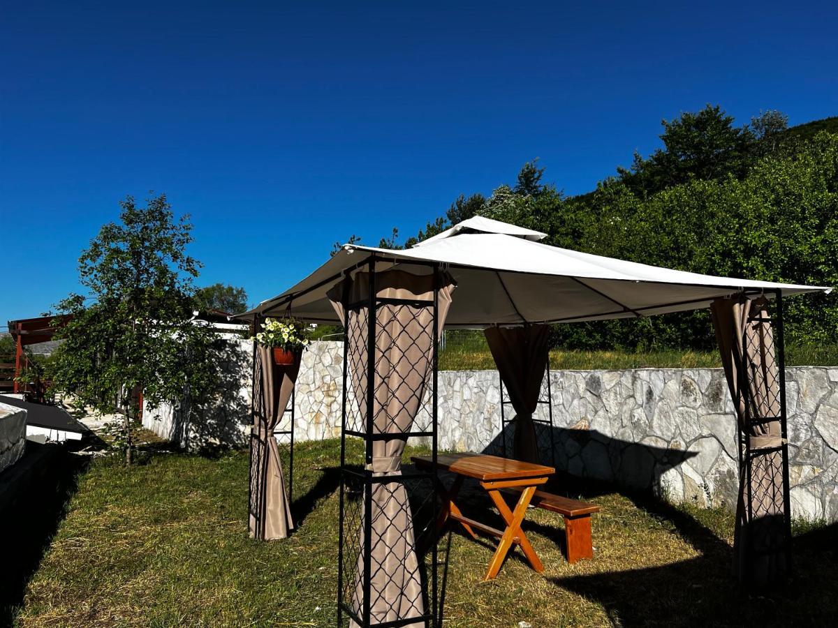 Glamping Lovcen Villa Njegusi Buitenkant foto
